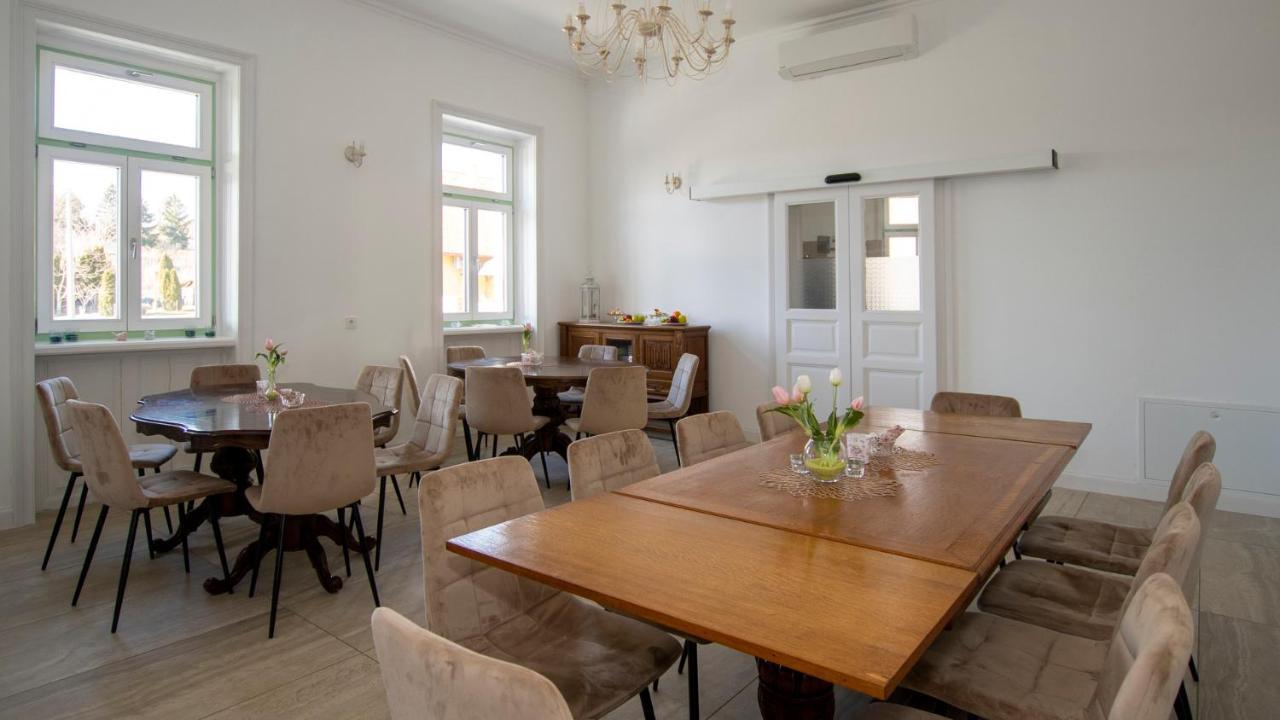 Kira Panzio Bed & Breakfast Lengyeltoti Bagian luar foto