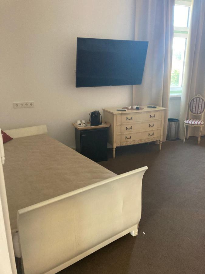 Kira Panzio Bed & Breakfast Lengyeltoti Bagian luar foto