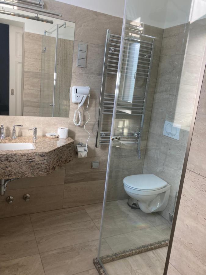Kira Panzio Bed & Breakfast Lengyeltoti Bagian luar foto